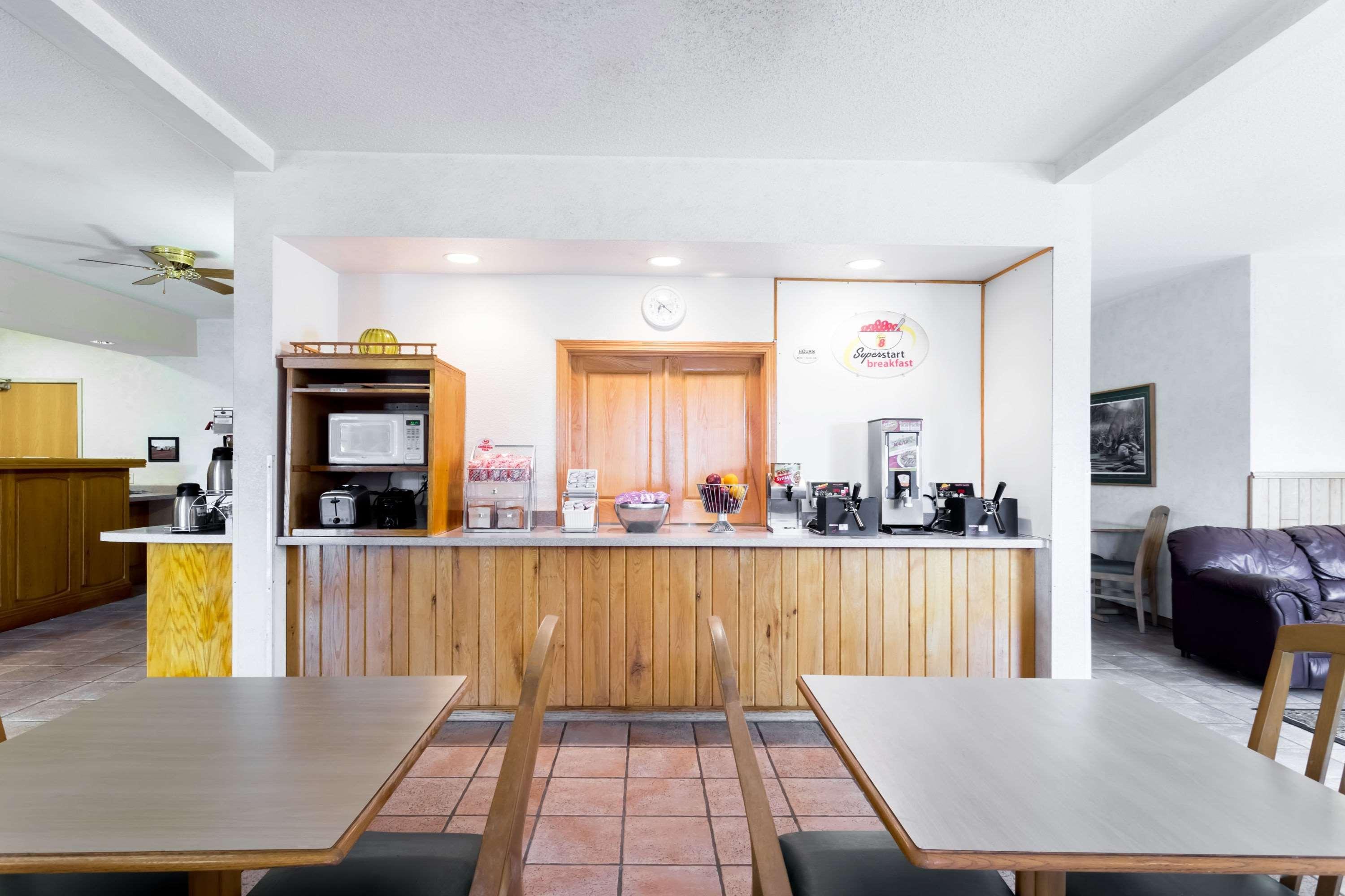 Super 8 By Wyndham イーグル・リバー エクステリア 写真