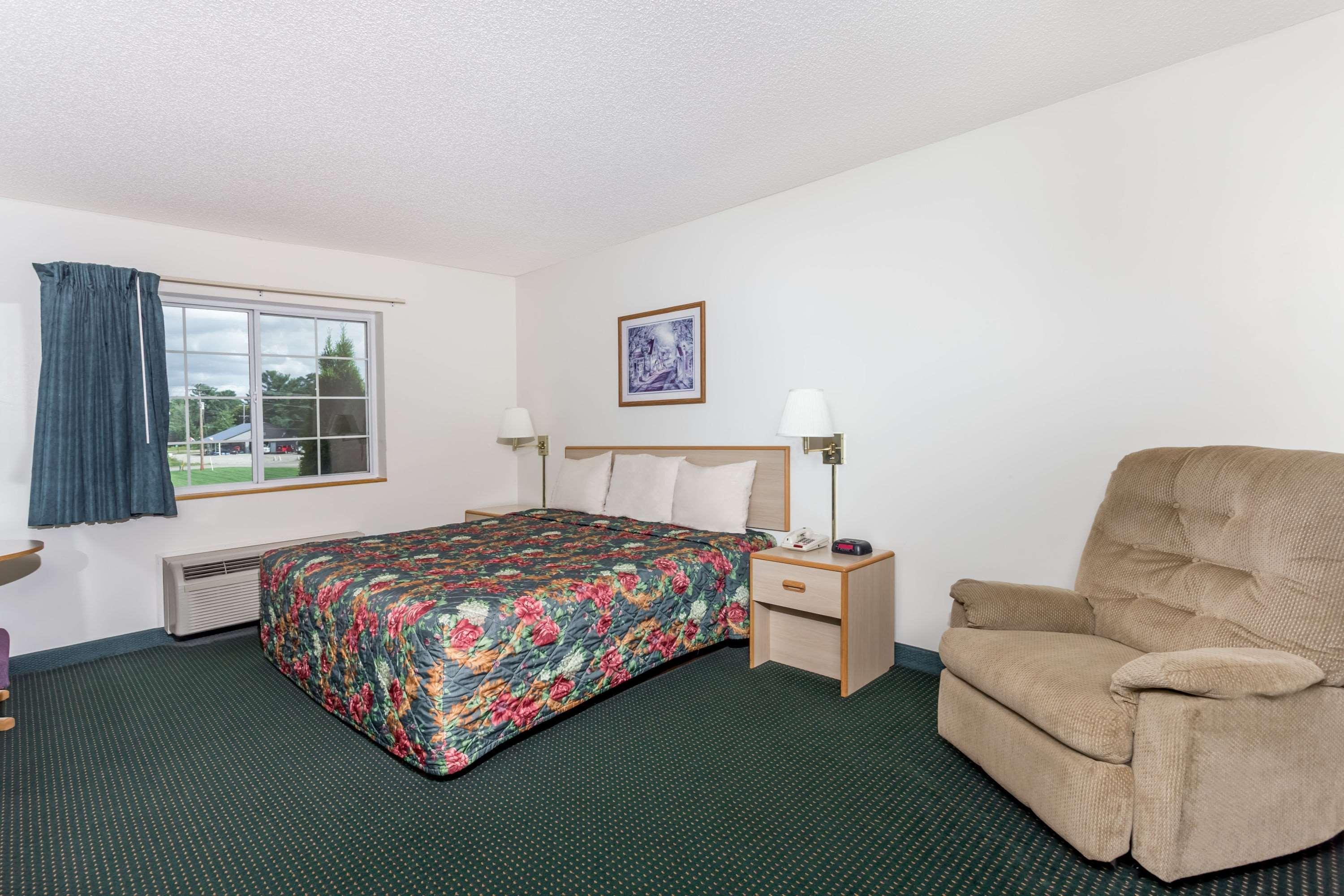 Super 8 By Wyndham イーグル・リバー エクステリア 写真