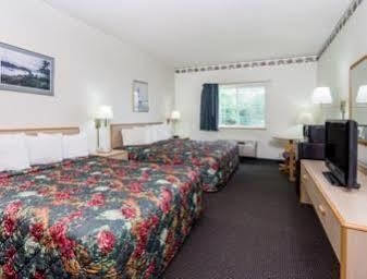 Super 8 By Wyndham イーグル・リバー エクステリア 写真